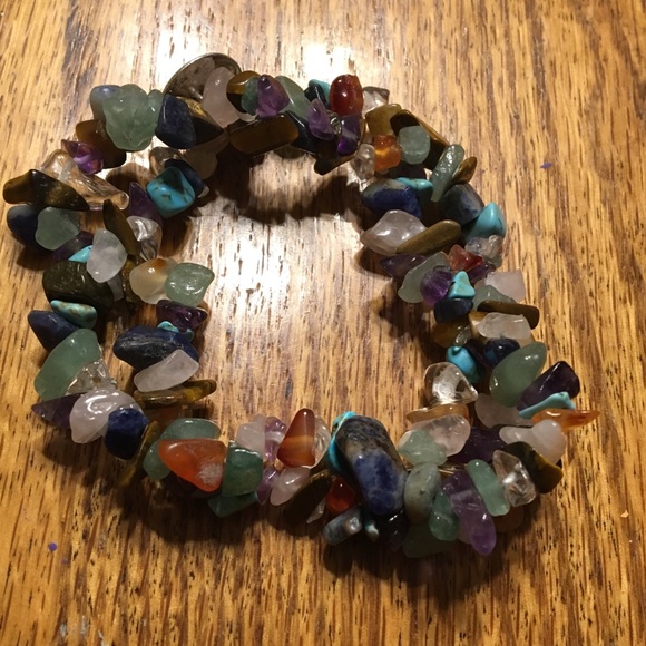 semi-precious stones strength bracelet - Picture 3 of 4